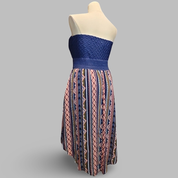 No Boundaries Strapless Hi-Low Boho Dress XL Blue Pink Geometric Knit Midi Dress - Picture 4 of 10